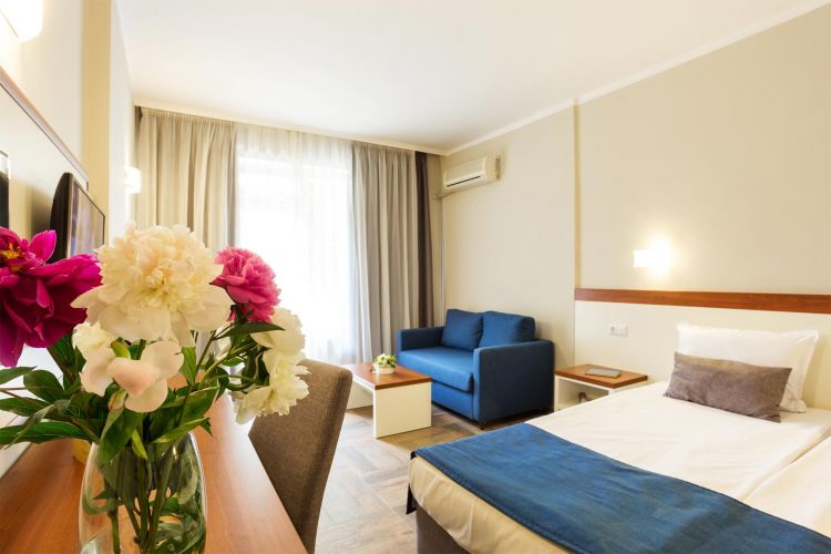 Sophisticated comfort in